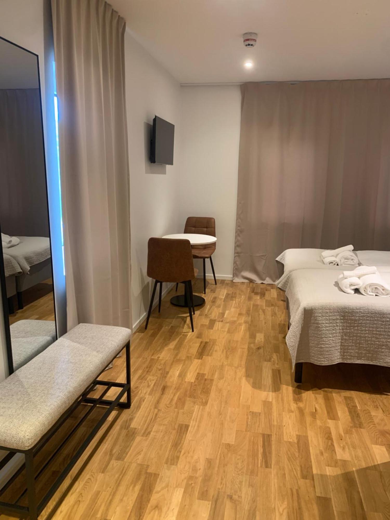 Edsviken Hotell Ab Sollentuna Esterno foto