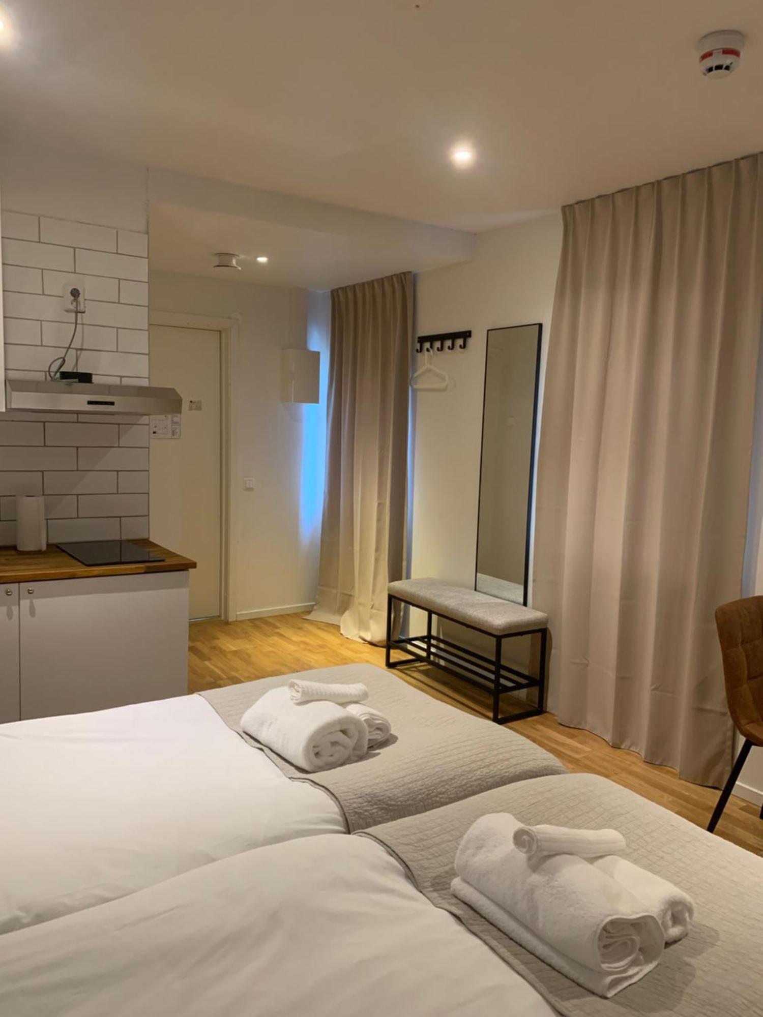 Edsviken Hotell Ab Sollentuna Esterno foto