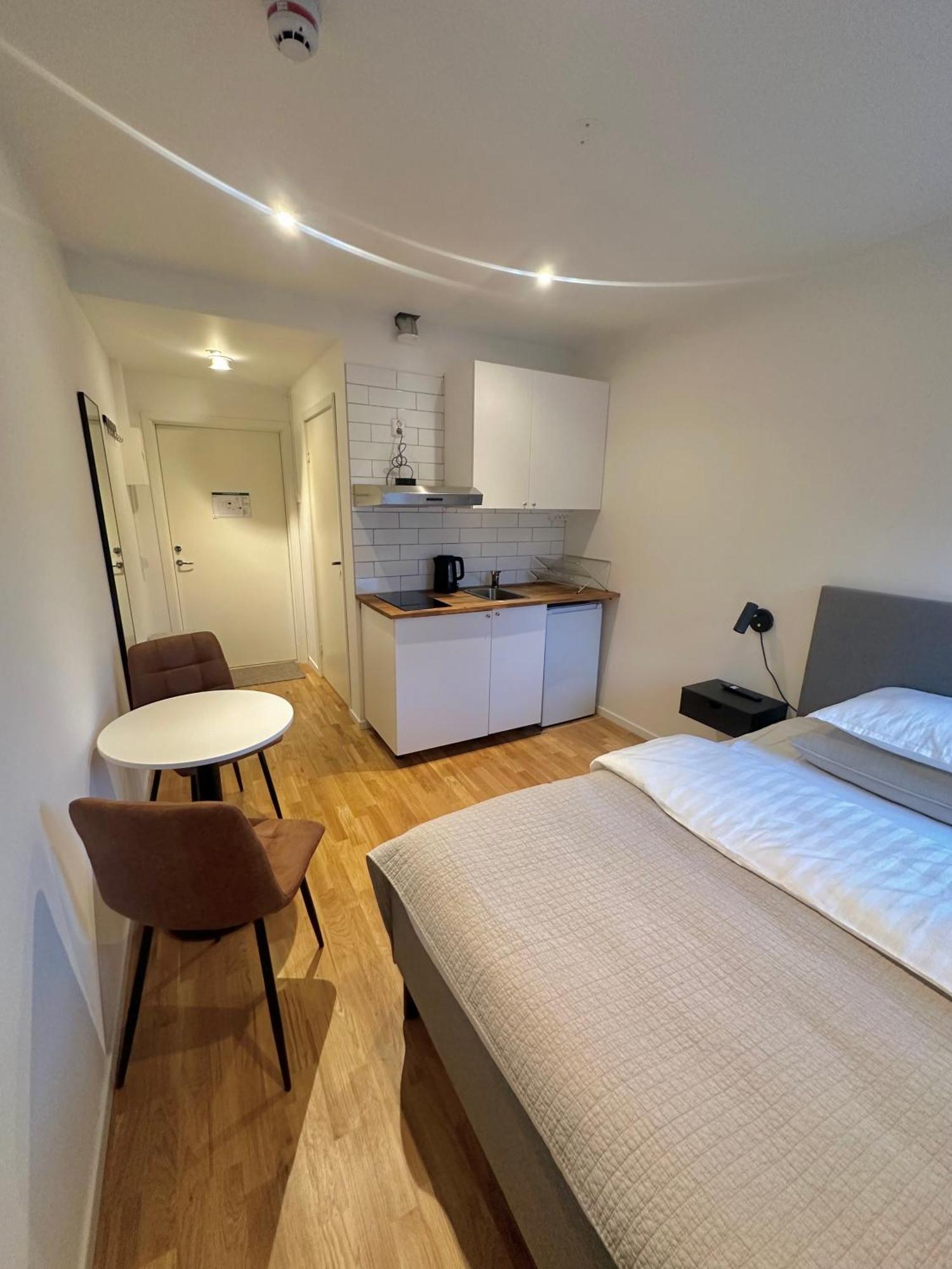 Edsviken Hotell Ab Sollentuna Esterno foto